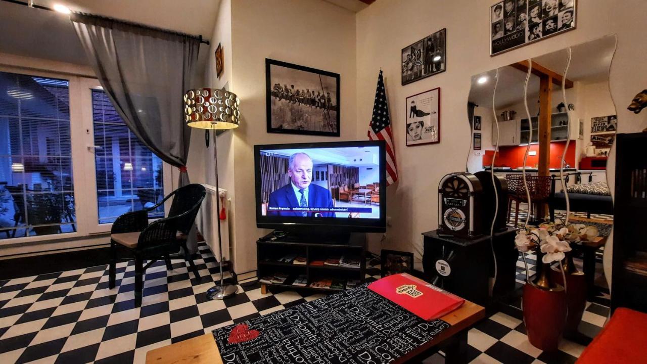 Apartman Za Kopcem 보스코비체 외부 사진