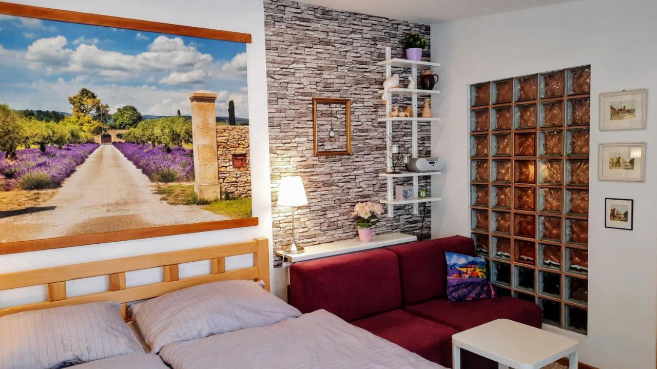 Apartman Za Kopcem 보스코비체 외부 사진